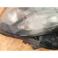 LAMPA PRAWY PRZÓD EU 13381336 OPEL CORSA E 2014-2019