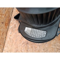 WENTYLATOR NAGRZEWNICY REZYSTOR OPORNIK AUDI A4 B8 MERCEDES W176 1035500274