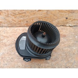 WENTYLATOR NAGRZEWNICY REZYSTOR OPORNIK AUDI A4 B8 MERCEDES W176 1035500274