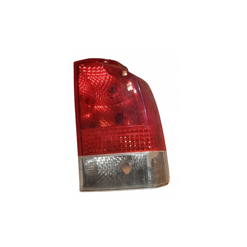 LAMPA PRAWY TYŁ VOLVO XC70 V70 30643335 30643333