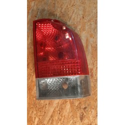 LAMPA PRAWY TYŁ VOLVO XC70 V70 30643335 30643333