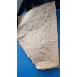 OBUDOWA ODBŁYŚNIK SOCZEWKA LAMPY PRZÓD 1305310176 BMW E46