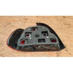 BMW E39 SEDAN LAMPA PRAWY TYŁ TYLNA 8358032