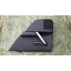 BOCZEK DRZWI PRAWY TYŁ INFINITI FX35 FX45 S50