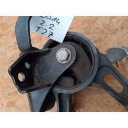 TOYOTA AVENSIS T27 2.2 DIESEL PODUSZKA ŁAPA SILNIKA