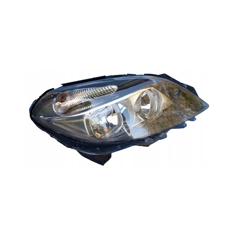 LAMPA PRAWY PRZÓD EU A2468200261 MERCEDES B KLASA W246 2011-