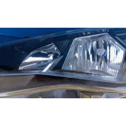 LAMPA LEWY PRZÓD REFLEKTOR EU 576941005A SEAT ATECA 576