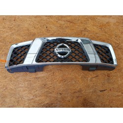 KRATKA GRILL ATRAPA ZDERZAKA PRZÓD 2310EB400 NISSAN NAVARA D40