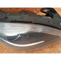 LAMPA PRAWY PRZÓD EU MERCEDES B KLASA W246 XENON