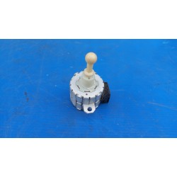 SILNICZEK REGULACJI LAMPY REFLEKTORA PRZÓD 70460499 BMW X5 E70 X1 E84