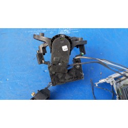 ŚLIZG SILNICZEK LAMPY PRZÓD BMW E60 E61 159623-00 159476-00 1307210016