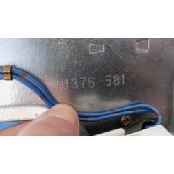 34376-581 SILNICZEK WYCIERACZKI TYŁ KLAPY BAGAŻNIKA MAZDA 2 DY 2003-2007