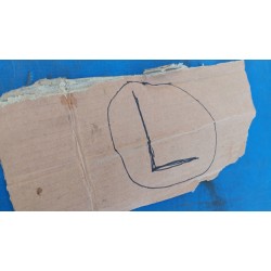 34376-581 SILNICZEK WYCIERACZKI TYŁ KLAPY BAGAŻNIKA MAZDA 2 DY 2003-2007