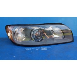 LAMPA REFLEKTOR PRAWY PRZÓD EU XENON 30678917 VOLVO V50 S40 II