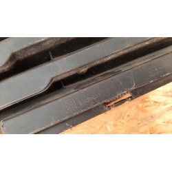 OPEL KARL KRATKA ATRAPA ZDERZAKA PRZÓD 95238831