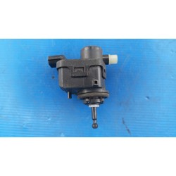 SILNICZEK REGULACJI LAMPY REFLEKTORA PRZÓD 8200428994 RENAULT ZOE CLIO II