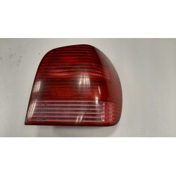 LAMPA TYLNA PRAWA VOLKSWAGEN POLO III 6N