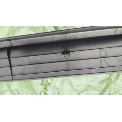 LISTWA PROGOWA PRAWY PRZÓD MITSUBISHI CARISMA