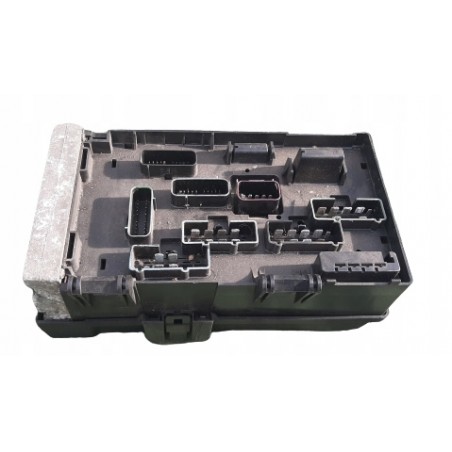 CHRYSLER VOYAGER IV 2.8 SKRZYNKA BEZPIECZNIKÓW KOMPUTER STEROWNIK SILNIKA