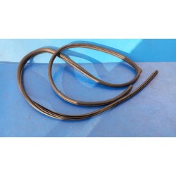 USZCZELKA SZYBY DRZWI PRZÓD CHEVROLET CAPTIVA 2006-