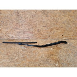 RAMIE WYCIERACZKI PRAWE PRZEDNIE INFINITI FX35 FX37 FX30D FX50 QX70