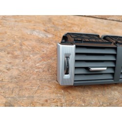 KRATKA NAWIEWU LEWA PRAWA PANEL RANGE ROVER EVOQUE L538