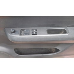 SUZUKI SWIFT MK6 BOCZEK DRZWI PRAWY PRZÓD