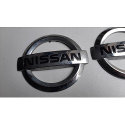 EMBLEMAT ZNACZEK KLAPY BAGAŻNIKA NISSAN MICRA K13