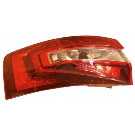 SKODA SUPERB III KOMBI LAMPA LED LEWA TYŁ TYLNA 3V9945207