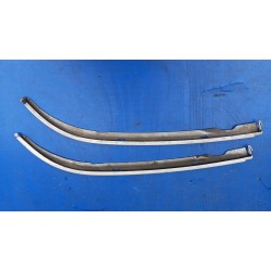 BMW 5 E39 LISTWA USZCZELKA REFLEKTORA LAMPY PRAWY PRZÓD