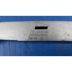 BMW 5 E39 LISTWA USZCZELKA REFLEKTORA LAMPY PRAWY PRZÓD