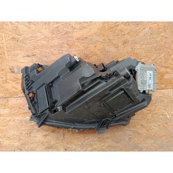 LAMPA PRAWY PRZÓD REFLEKTOR EU LED SKODA KAMIQ 658941016B