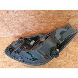 LAMPA PRAWY PRZÓD EU LED TOYOTA YARIS III 3 2012- HYBRID