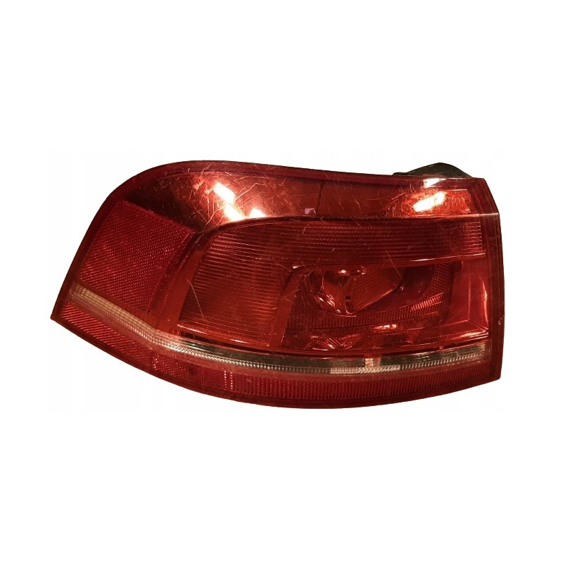 VOLKSWAGEN PASSAT B7 KOMBI LAMPA LEWA TYŁ TYLNA 3AF945095C