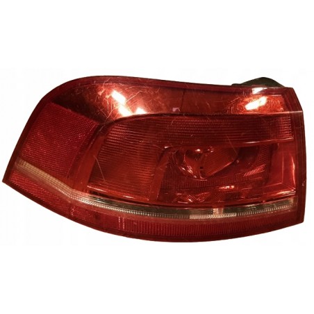 VOLKSWAGEN PASSAT B7 KOMBI LAMPA LEWA TYŁ TYLNA 3AF945095C