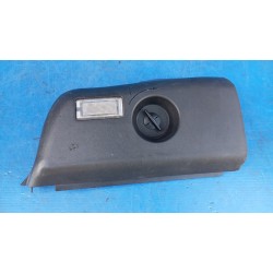 BMW 3 E36 CABRIO OSŁONA MOCOWANIE LAMPY LEWY TYŁ 8165317