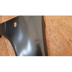 TOYOTA COROLLA E11 LIFT 00- BŁOTNIK PRAWY PRZÓD ZDROWY