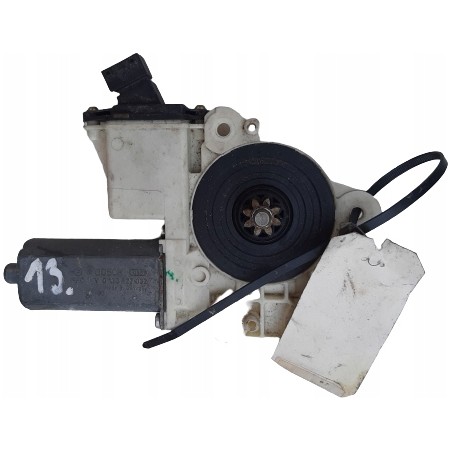 SILNICZEK SZYBY PRAWY PRZÓD TOYOTA AVENSIS CORROLA