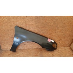 TOYOTA COROLLA E11 LIFT 00- BŁOTNIK PRAWY PRZÓD ZDROWY