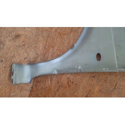 BŁOTNIK PRAWY PRZEDNI ZDROWY KIA CARNIVAL I 99-