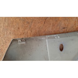 BŁOTNIK PRAWY PRZEDNI ZDROWY KIA CARNIVAL I 99-