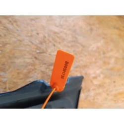 KRATKA GRILL ATRAPA ZDERZAKA PRZÓD MB944763 MITSUBISHI CARISMA 95-