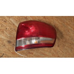 LAMPA PRAWY TYŁ TOYOTA AVENSIS VERSO