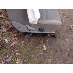 FOTEL PRAWY PASAŻERA NISSAN X TRAIL T30