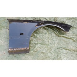 BMW 3 E36 CABRIO BŁOTNIK PRAWY PRZÓD