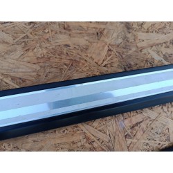 AUDI A8 D3 6.0 W12 LISTWY NAKŁADKI PROGOWE KOMPLET 4 SZTUK LEWE PRAWE