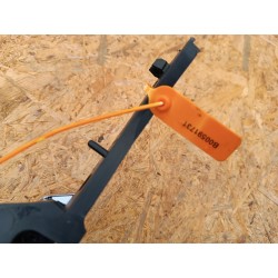 KRATKA GRILL ATRAPA ZDERZAKA PRZÓD C10050712 MAZDA PREMACY