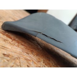 638137F000 LISTWA BŁOTNIKA NAKŁADKA LEWY PRZÓD NISSAN TERRANO II 2