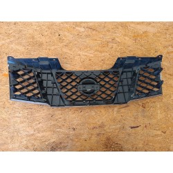KRATKA GRILL ATRAPA ZDERZAKA PRZÓD 2310EB400 NISSAN NAVARA D40