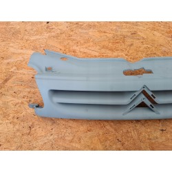 KRATKA GRILL ATRAPA ZDERZAKA PRZÓD CITROEN BERLINGO 99-02